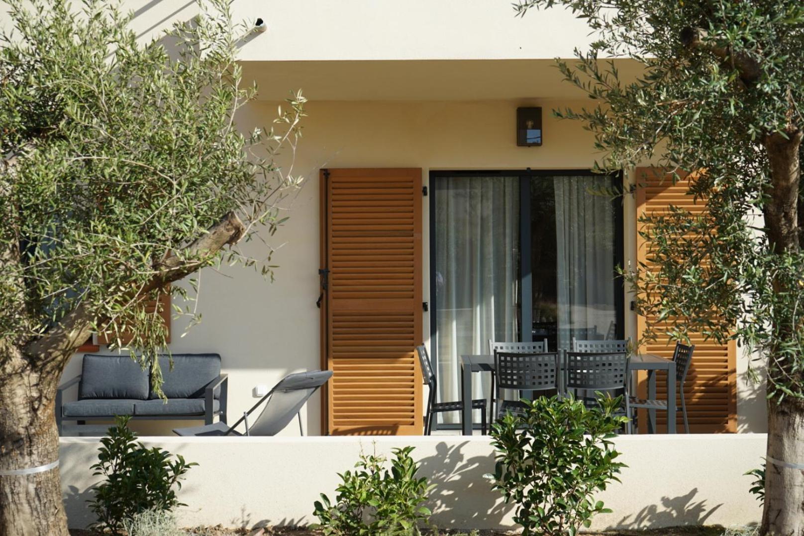 Residence Catalina Saint-Florent  Exteriör bild